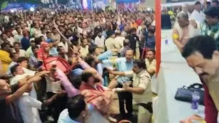 VIDEO : भागलपुर में वर्चस्व की लड़ाई में दोनों पूजा महासमिति के लोग भिड़े, मची भगदड़ #bhagalpurnews