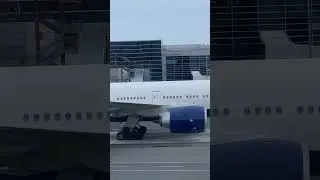 British Airways 777