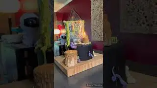 EZD6 Burning Reveal Cake