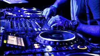 DJ aku kao dan dia keren 2023