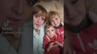 Сім'я-найголовніше в житті кожної людини.Це не потрібно доводити нікому.Діти-дорогоцінний дар#сімя