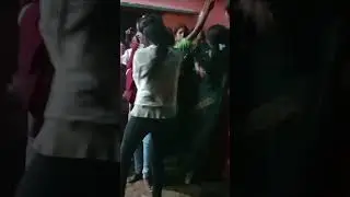 देख लो हम लोग तीज पूजा करने गए हैं वहांनाच रहे हैं, 🙏👍