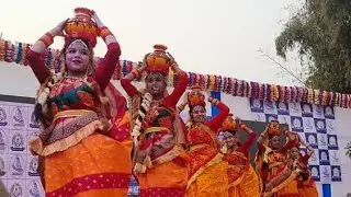 पनोरमा पब्लिक स्कूल रामपुर छातापुर सुपौल के तीसरे वार्षिकोत्सव समारोहमें नृत्य प्रस्तुत करती छात्राए