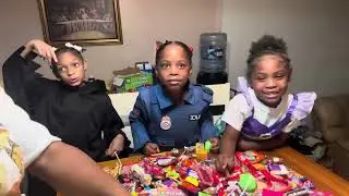 SO MUCH CANDYYYY‼️ #labkidz #halloween #trickortreat