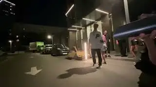 Бустер помогает Егору Криду протестировать машину которую подарили Хозяева на ДР