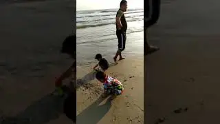 TANGKAP KETAM DI PANTAI BATU BURUK #ketam #pantaibatuburuk #shorts