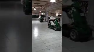 8 февраля 2024 г.Makatilodagi elektromobillarda tavof qilish.