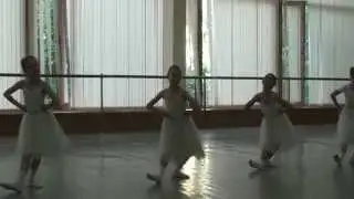 Подготовительный класс Вихревой Н.А. (МГАХ-2014) - РУССКИЙ НАРОДНЫЙ ТАНЕЦ №1