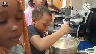 Student class episode 101 - COLLINS FOOD COURT