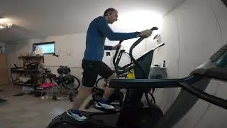 25 MINUTI ALLENAMENTO BRUCIA GRASSI CON BICICLETTA ELLITTICA INDOOR WORKOUT BRUCIA CALORIE