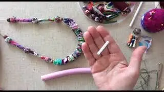 #рукоделие #текстильные_бусы Колье с текстильными бусинами.