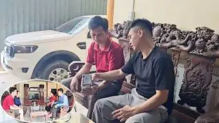 Vinh agreed to pay Hoang back. Khanh's mother came to borrow money to start a business