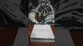 Queen - Vinyl Collection - LP (P.2) #queen #vinyl #collection #lp #vinylcollection #shorts