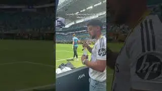 The REAL MADRID goalkeeper gave me his WATER😂