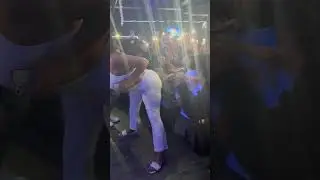 Thats an awful alot of 🍑 