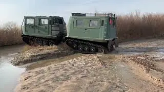 Hagglunds BV206 in river 2