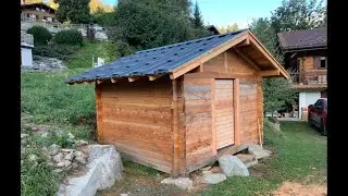 Fabrication d'une cabane en madrier mélèze