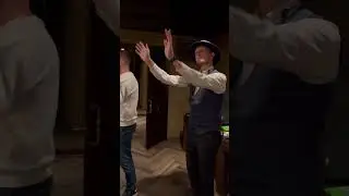 😂