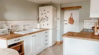 A Simple Cottage Kitchen Makeover