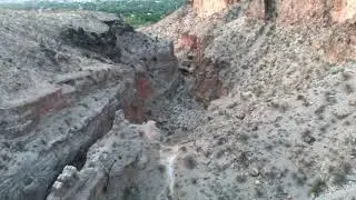 DJI Mavic Air Slot Canyon pullback in 4k