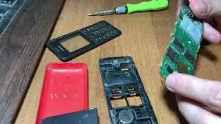 Nokia 108 (rm-944) не заряжается | Nokia 108 (rm-944) как разобрать