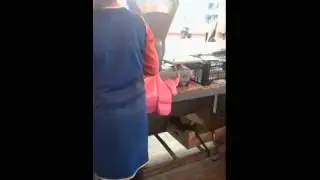 Fura la cantar in piata!