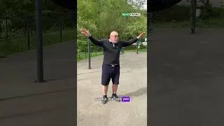 Горы, ущелье - летит орел
