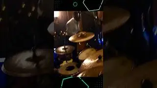 Bee Gees - Stayin' Alive: Impressive Trumpet and Guitar Solo