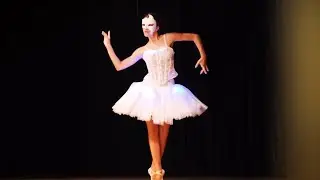 Ballet Dancer 02 / Free Stock Footage (180 fps)
