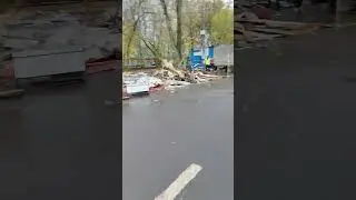 Снесли магазин (