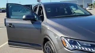 2022 Audi Q7 55 TFSI Samuri Gray Black interior - Jatinkumar  Patel Audi Melbourne Florida