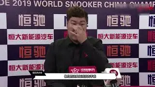 颜丙涛赵心童大师赛一轮游，来看看赛后丁主任对他俩的独家采访！