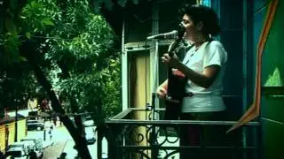 SOFIA VIOLA en SERENATA INVERTIDA en vivo desde el balcón de La Tribu