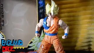 Dragon Ball Z Movie Collection: Battle Damaged SS Goku