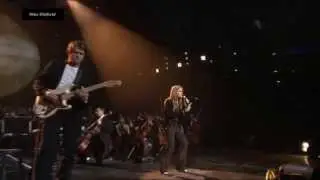 Mike Oldfield - Moonlight Shadow feat  Miriam Stockley (live 2006)