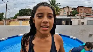 SURF NA PISCINA!- SURFING IN THE POOL!