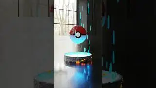 3D Animated Poke Ball Animation in Blender.