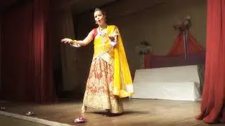 Песня Ситы Поёт Нрисимхи д д , играет Карунешвари д д