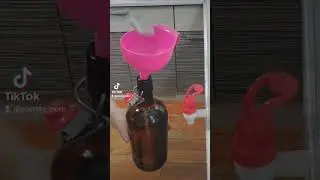 Кто-то пьёт, а кто-то разливает! С Новым Годом!🎄🎆🥳❤️ 