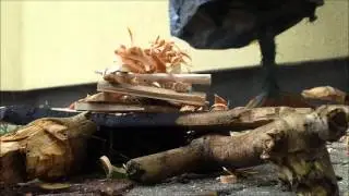 Feuerbohren - und Zunder aus Holz