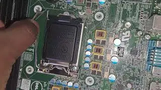 How to Place a CPU in a Motherboard CPU SOCKET- 20251222_141414