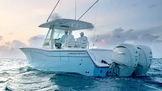 Grady-White's 2025 Canyon 306 Center Console