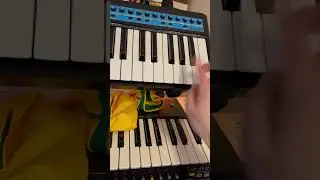#synth just pissing about to some gill Scott Herron on my bass station