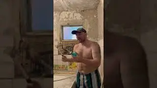Гинеколог делает ремонт