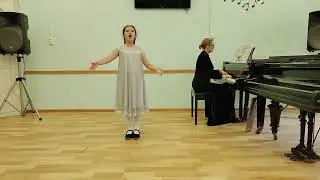 Карпова Алеся, 8 лет (младшая группа)