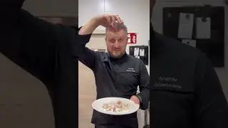 Lifehack with garlic.