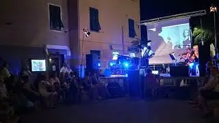 Коголето по пятницам