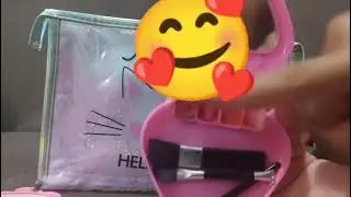 Arrumando a minha Nécessaire para a escola 🎀💄🤓👆🏻