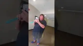 Entitled crazy lady won't let movers move elderly citizen in police called