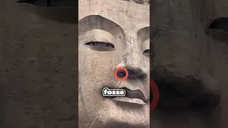 Cosa si nasconde nel naso della statua?😳🗿